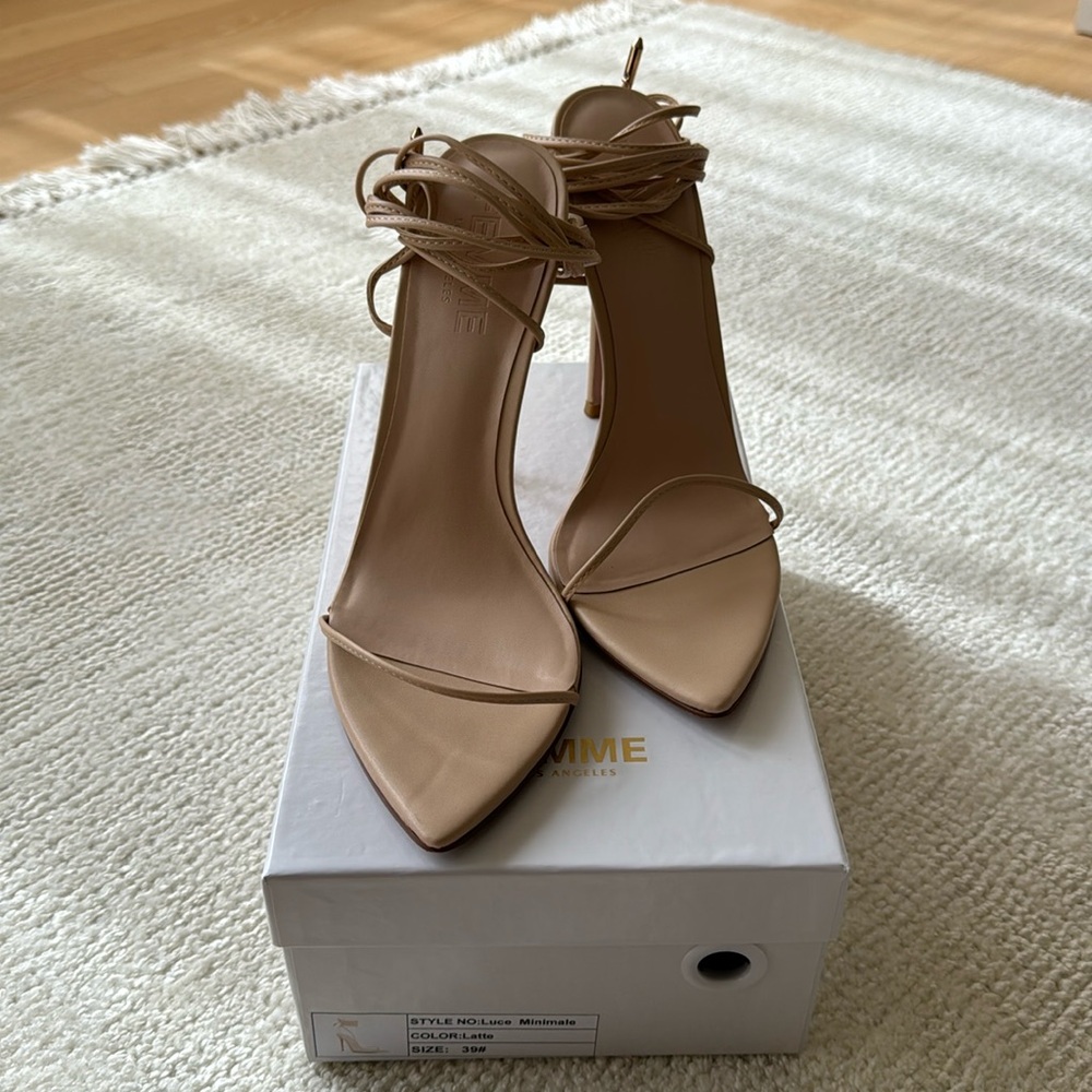 Femme La Luce Minimale Black Stiletto Heel